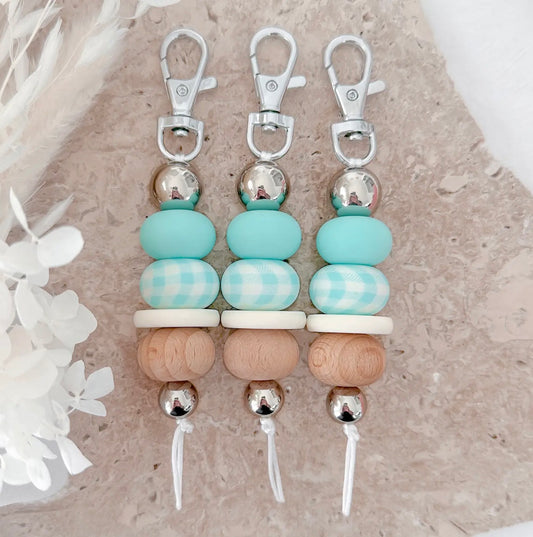 Daisy Mae Keychain